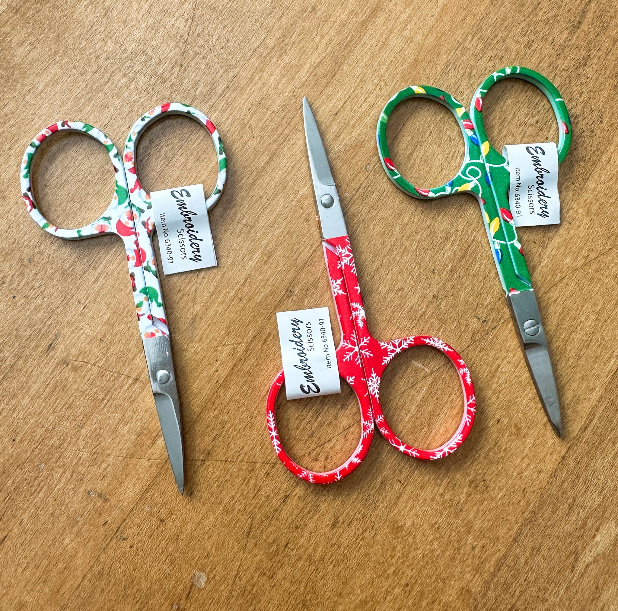 Holiday Spirit Scissors (3 Options)