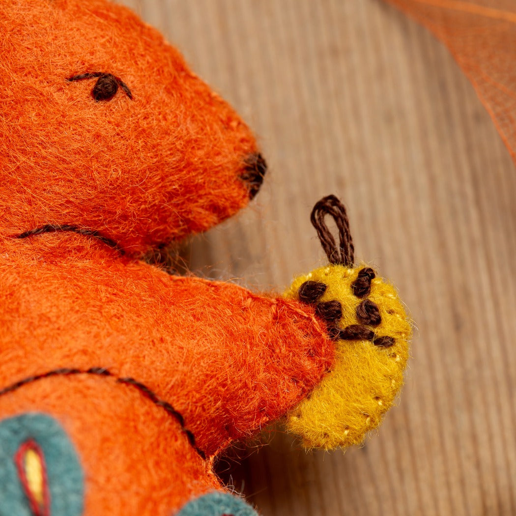 Red Squirrel Felt Craft Kit