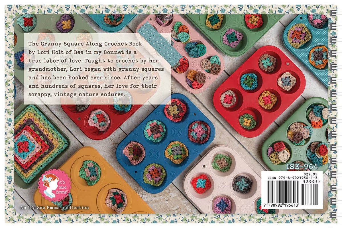 Granny Square Along - Book + 10 Chunky Crochet Threads - Kit